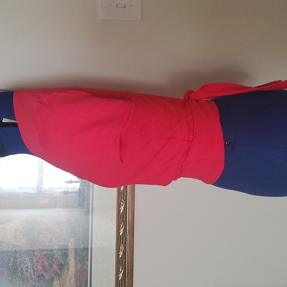 Gorgeous red wrap top from Victoria's secret pink collection - Picture 4 of 9